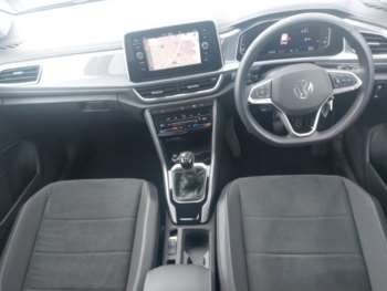Used Volkswagen T-Roc 2024 for sale - 74967657: Photo