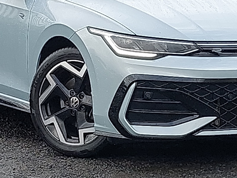 Used Volkswagen Golf 2024 for sale - 76435183: Photo 9
