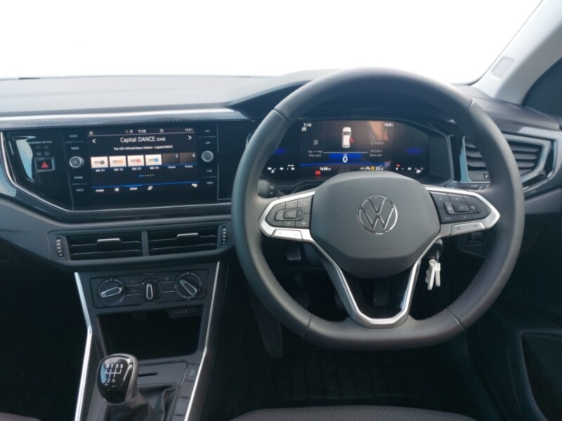 Used Volkswagen Polo 2024 for sale - 76651917: Photo 7