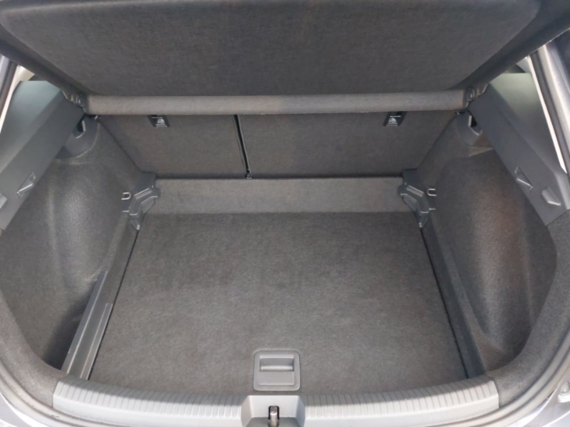 Used Volkswagen Taigo 2024 for sale - 76947427: Photo 8