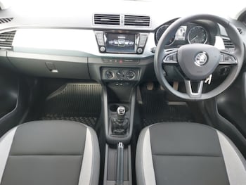 Used Skoda Fabia 2018 for sale - 77816058: Photo