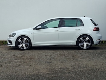Used Volkswagen Golf 2020 for sale - 79517406: Photo