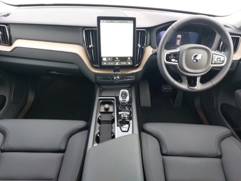 Used Volvo XC60 2025 for sale - 77596013: Photo 2