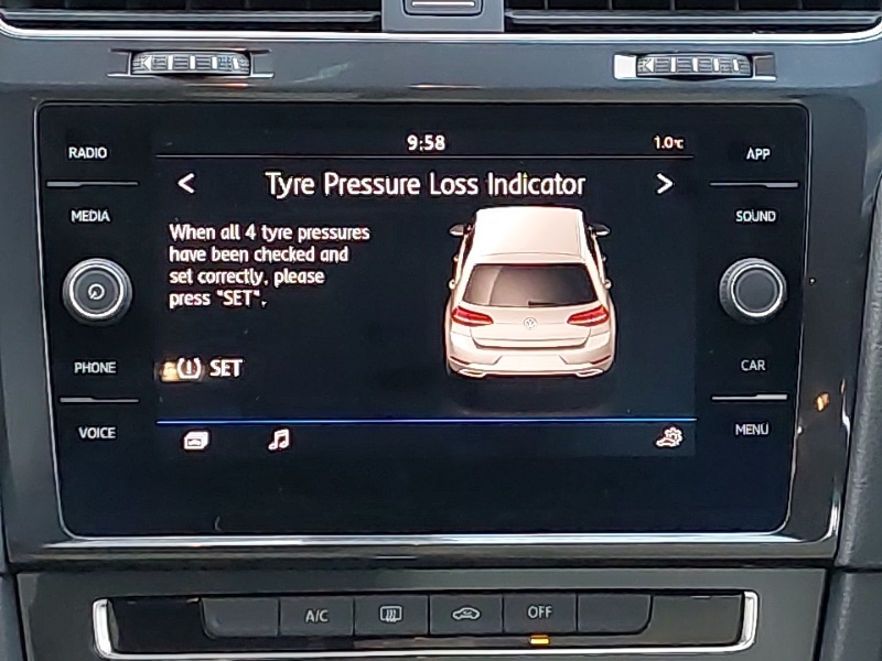 Used Volkswagen Golf 2018 for sale - 77160218: Photo 16