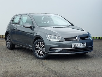 Volkswagen - Golf