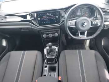 Used Volkswagen T-Roc 2021 for sale - 74860411: Photo