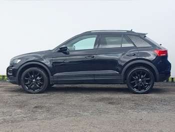 Used Volkswagen T-Roc 2021 for sale - 74860411: Photo