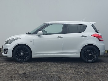 Used Suzuki Swift 2015 for sale - 78634579: Photo