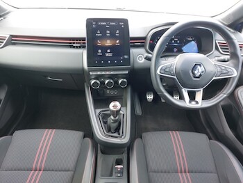 Used Renault Clio 2023 for sale - 78403672: Photo