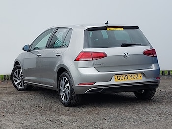 Used Volkswagen Golf 2019 for sale - 76145545: Photo 3