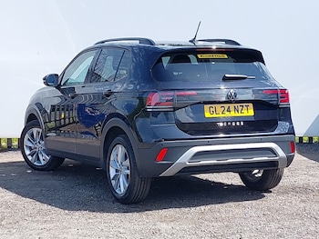 Used Volkswagen T-Cross 2024 for sale - 75185287: Photo