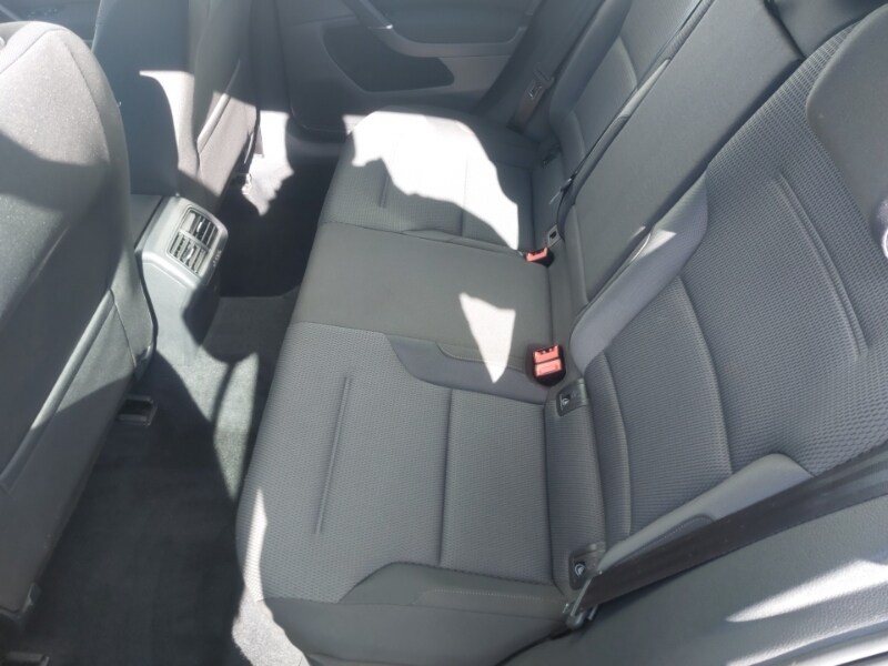 Used Volkswagen Golf 2018 for sale - 78079750: Photo 6