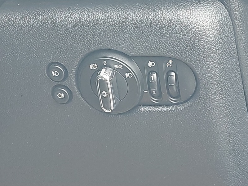 Used MINI Hatch 2018 for sale - 77988018: Photo 14