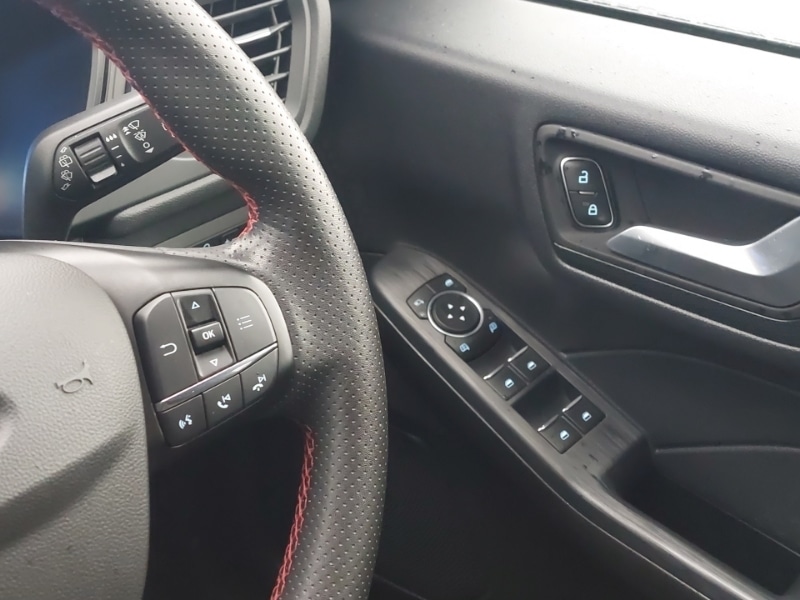 Used Ford Kuga 2022 for sale - 77338625: Photo 19