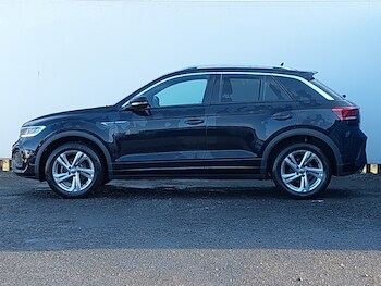 Used Volkswagen T-Roc 2025 for sale - 77689704: Photo
