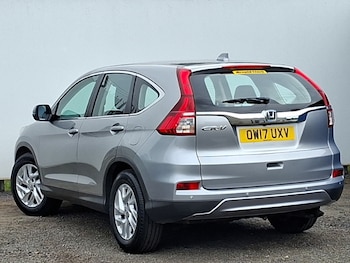 Used Honda CR-V 2017 for sale - 79056764: Photo