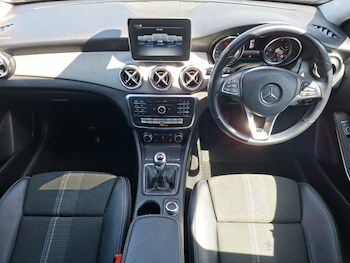 Used Mercedes-Benz GLA 2019 for sale - 79006567: Photo