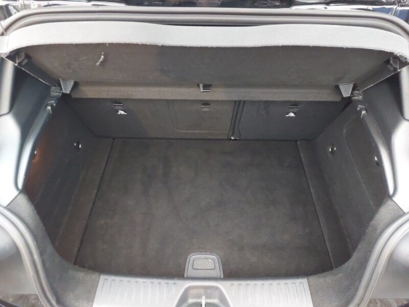 Used Mercedes-Benz A-Class 2018 for sale - 77300237: Photo 8