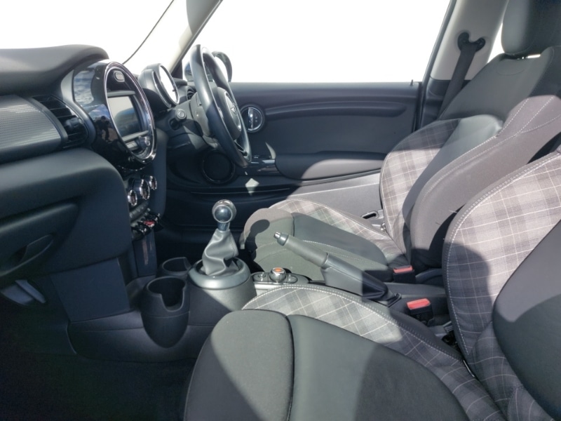 Used MINI Hatch 2018 for sale - 78183616: Photo 5