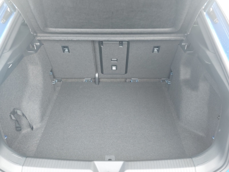 Used Volkswagen ID.5 2025 for sale - 76552773: Photo 8