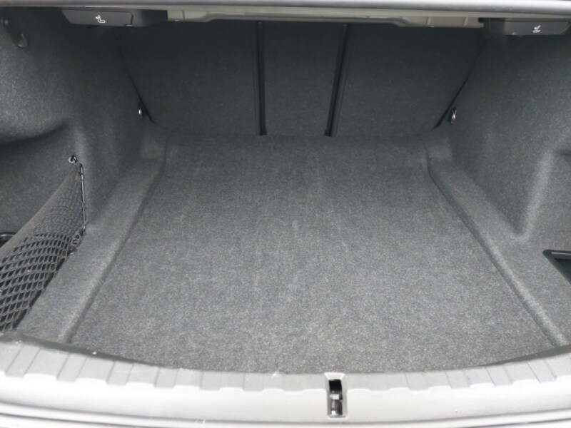 Used BMW 3 Series 2024 for sale - 77585311: Photo 8