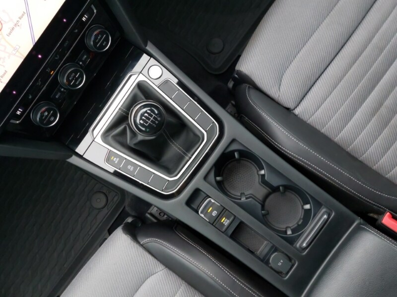 Used Volkswagen Passat 2019 for sale - 76465206: Photo 11