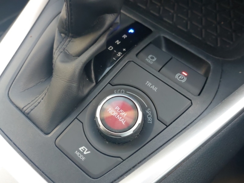 Used Toyota RAV4 2021 for sale - 76397426: Photo 18