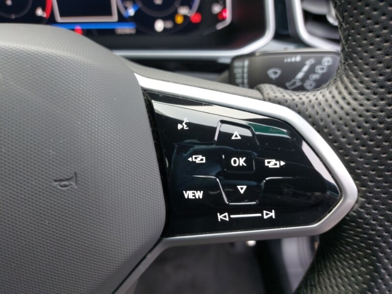 Used Volkswagen T-Roc 2023 for sale - 76325580: Photo 19