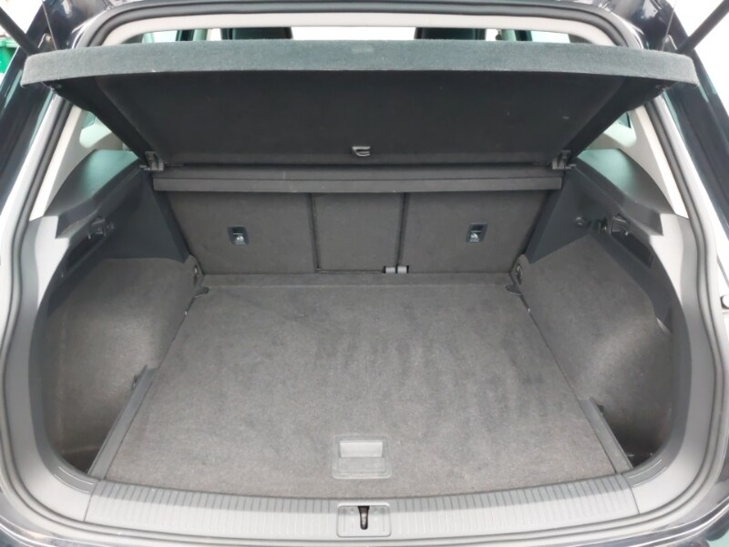 Used Volkswagen Tiguan 2018 for sale - 77896941: Photo 8