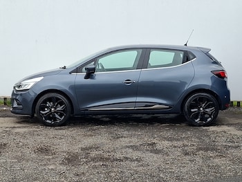 Used Renault Clio 2018 for sale - 78916674: Photo