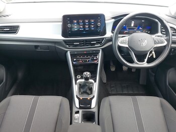 Used Volkswagen T-Roc 2022 for sale - 75750595: Photo