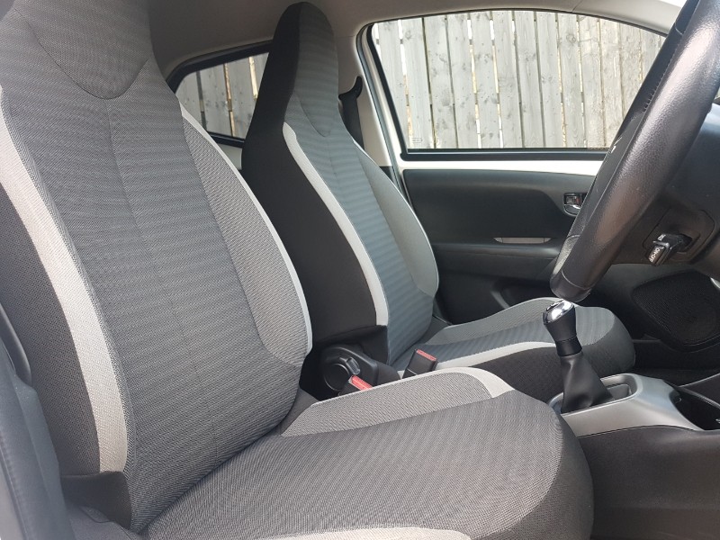 Used Toyota AYGO 2020 for sale - 77956630: Photo 12