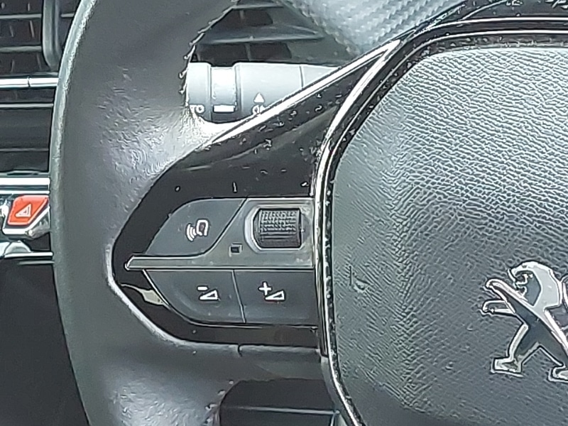 Used Peugeot 208 2022 for sale - 76492914: Photo 13