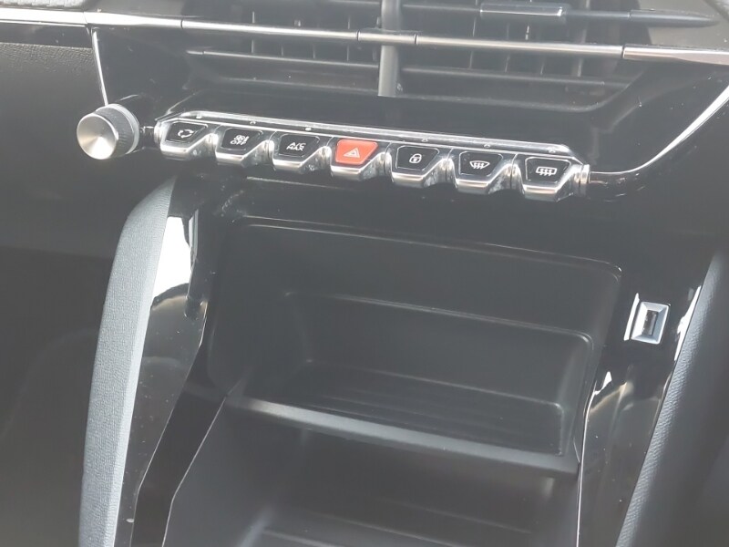 Used Peugeot 208 2022 for sale - 76492914: Photo 18