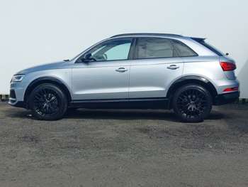 Used Audi Q3 2017 for sale - 74322501: Photo