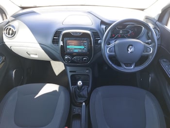 Used Renault Captur 2017 for sale - 78428502: Photo