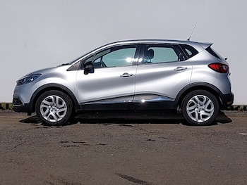 Used Renault Captur 2017 for sale - 78428502: Photo