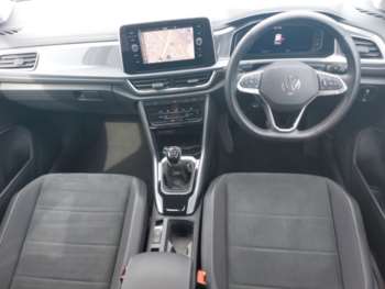 Used Volkswagen T-Roc 2024 for sale - 74944209: Photo