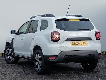 Used Dacia Duster 2024 for sale - 76498344: Photo