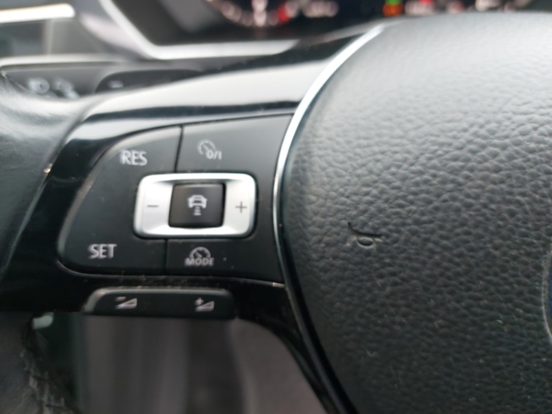 Used Volkswagen Tiguan 2018 for sale - 76254579: Photo 18