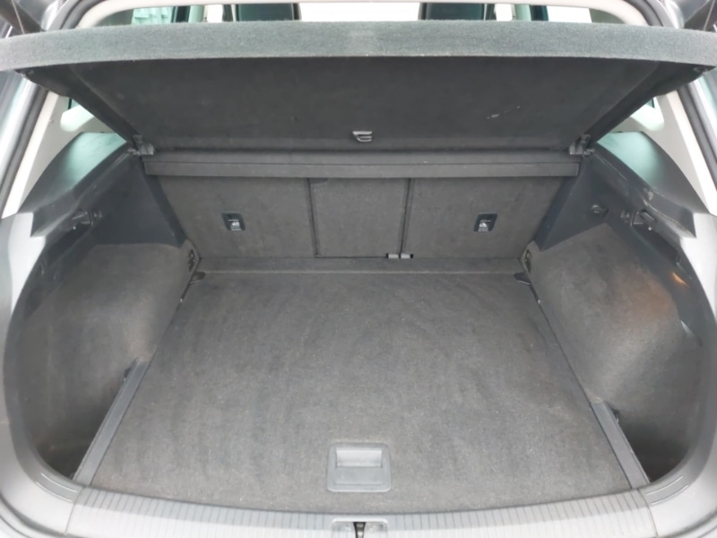 Used Volkswagen Tiguan 2018 for sale - 76254579: Photo 8