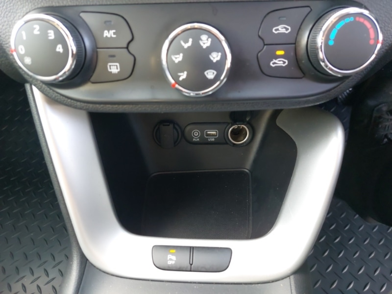 Used Kia Ceed 2018 for sale - 76556165: Photo 17