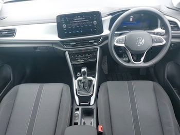 Used Volkswagen T-Roc 2022 for sale - 75550708: Photo