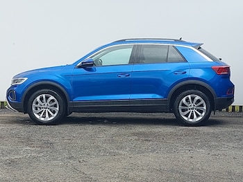 Used Volkswagen T-Roc 2022 for sale - 75550708: Photo