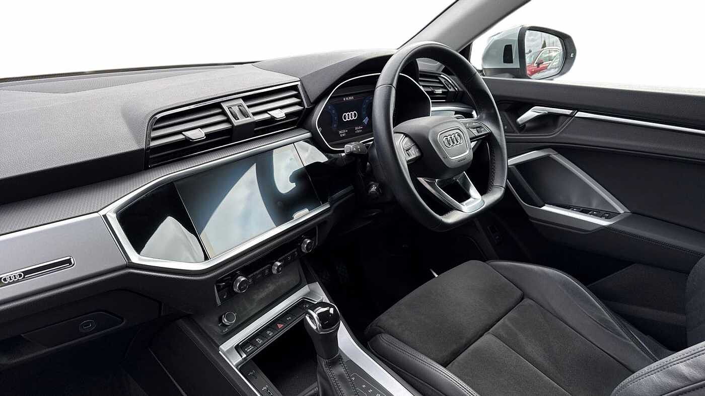 Used Audi Q3 2025 for sale - 76680972: Photo 2