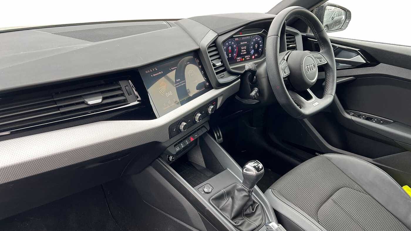 Used Audi A1 2024 for sale - 77392073: Photo 2