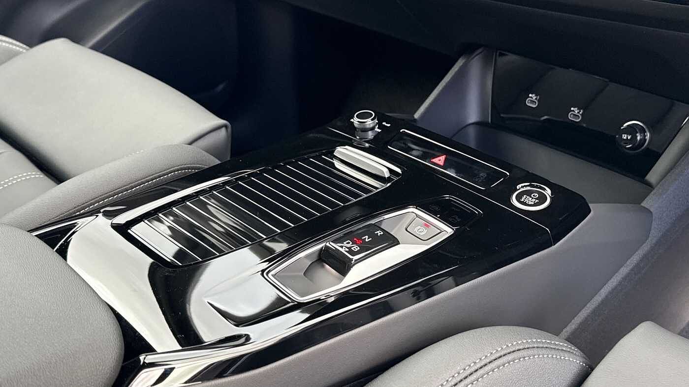 Used Audi Q6 e-tron 2025 for sale - 76678814: Photo 15