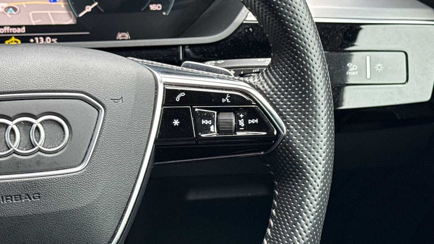 Used Audi e-tron 2020 for sale - 76681057: Photo 18