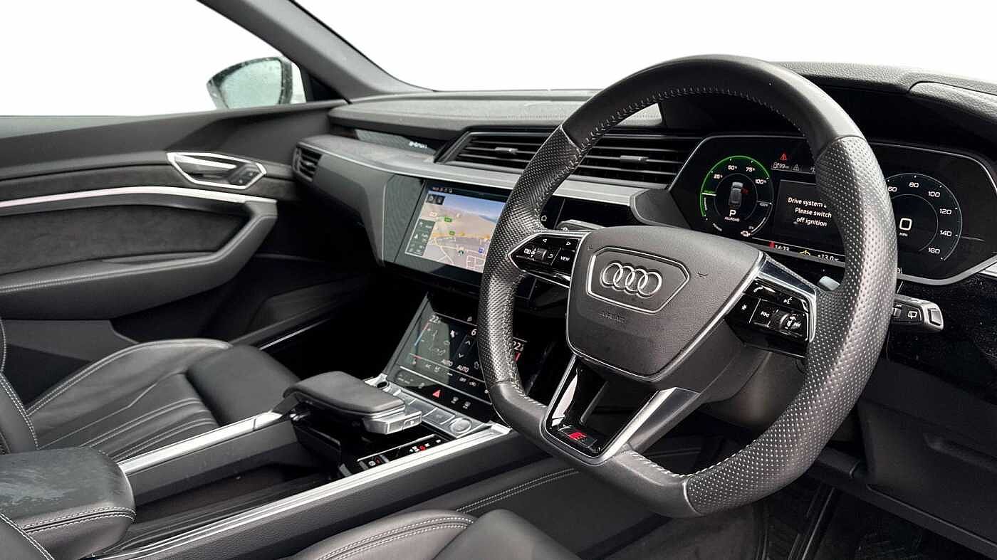 Used Audi e-tron 2020 for sale - 76681057: Photo 6