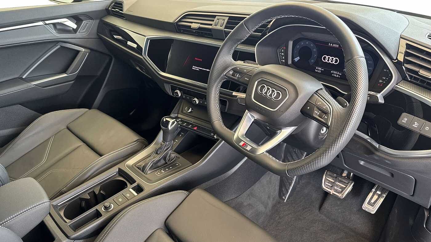 Used Audi Q3 2024 for sale - 76677951: Photo 6